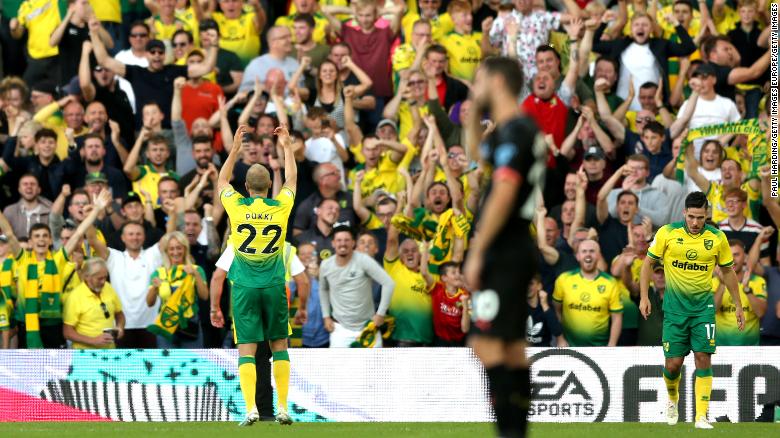 Norwich stuns defending Premier League champion Manchester City