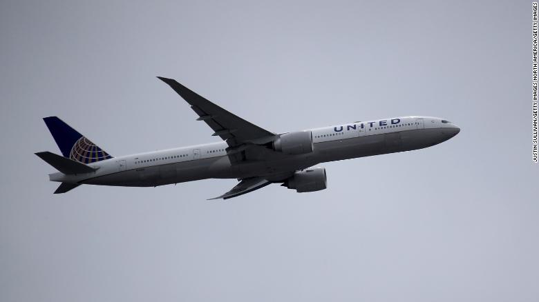 United Airlines flight lands safely after mayday call shuts down Sydney airport
