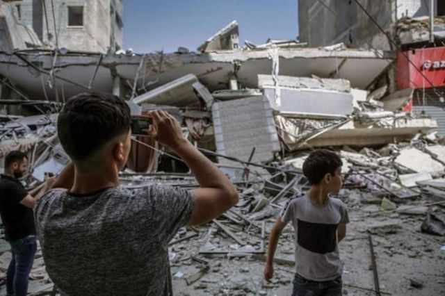 Gazans undermined with full scale war 