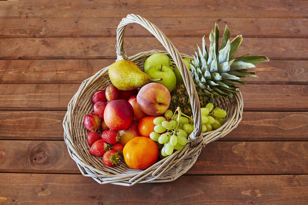 7 Occasions to give a fresh fruit basket